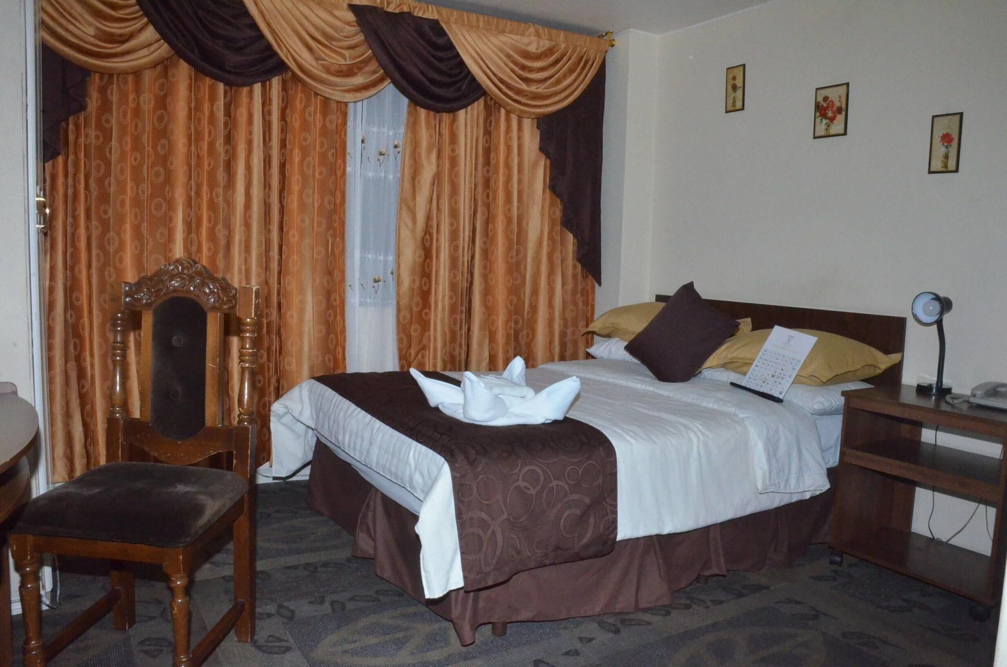 Hotel Bonaventure กีโต ภายนอก รูปภาพ