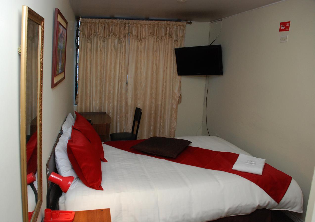 Hotel Bonaventure กีโต ภายนอก รูปภาพ